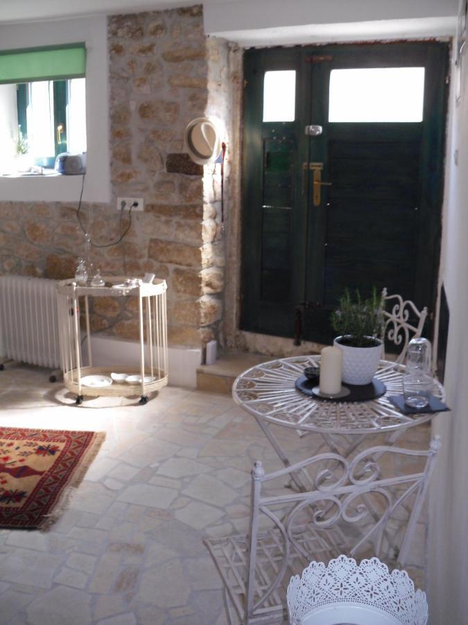 Steinhaus Mit Terrasse Apartment Rovinj Luaran gambar